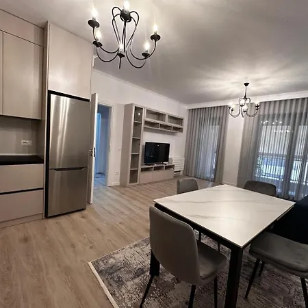 公寓 Erna Apartment Tirana Bazaar *