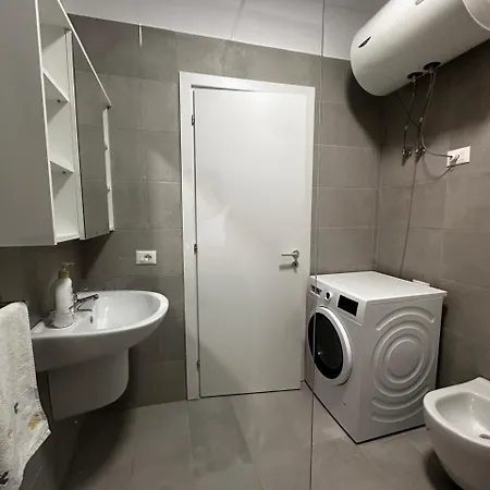 Erna Apartment Tirana Bazaar 公寓 地拉那